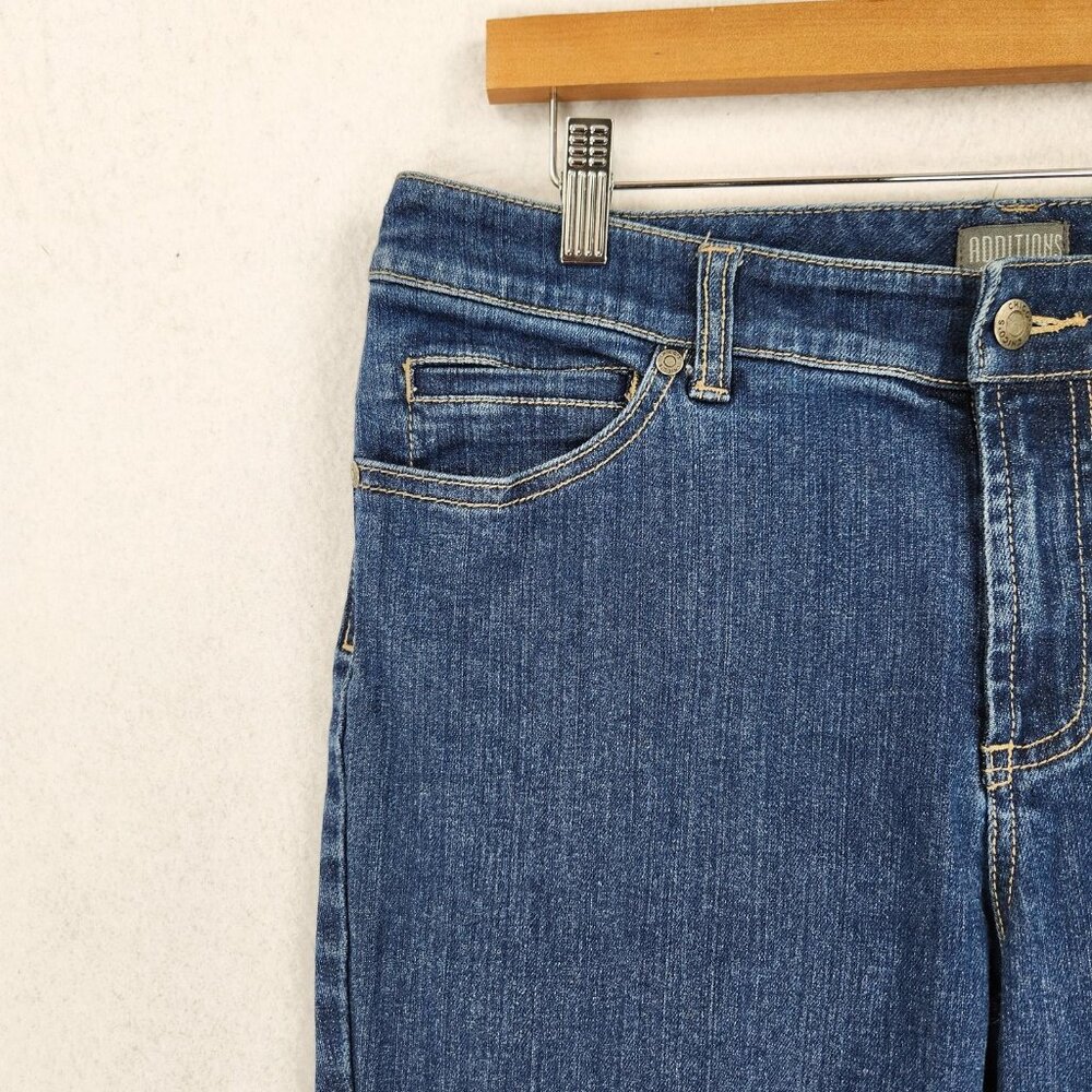Chicos Jeans Womens 0.5 Short Blue 6 Additions Mid Rise Bootcut Stretch Denim - Picture 2 of 10